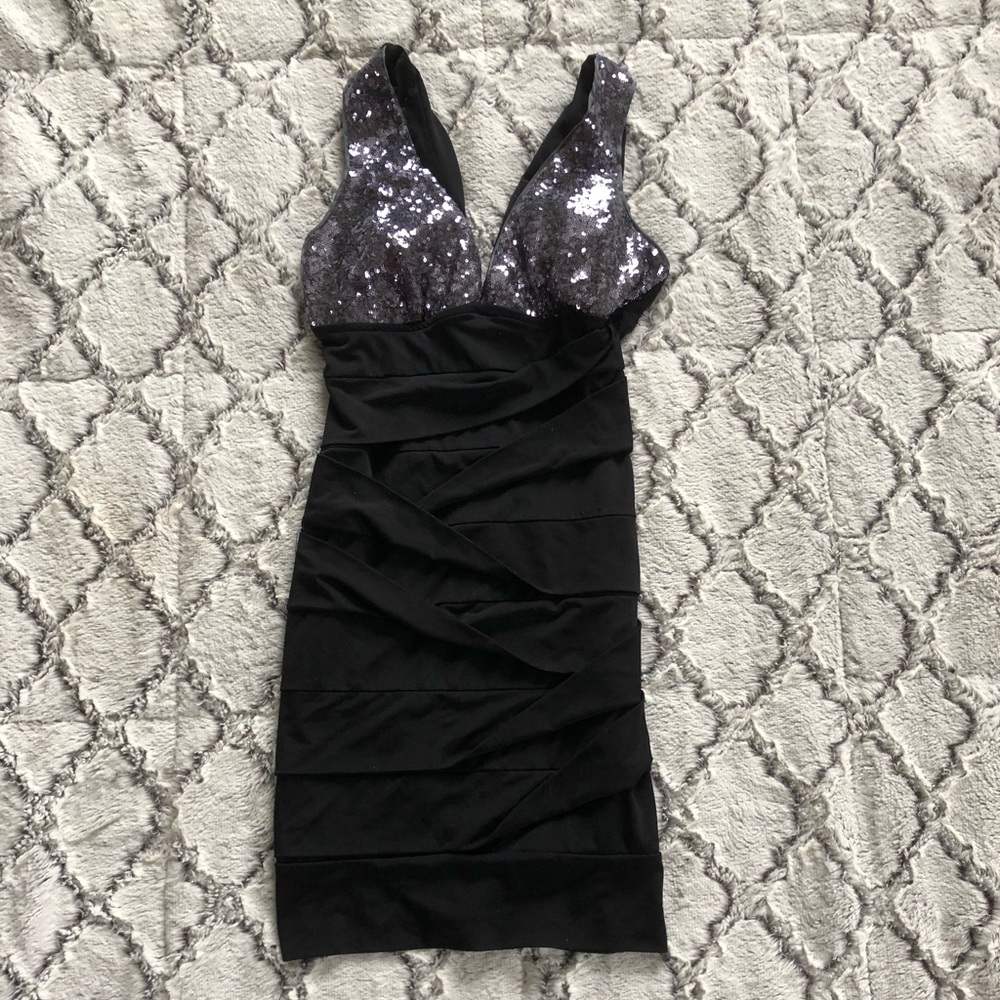 Short cocktail style dresses